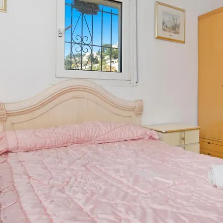 Sleeps 7