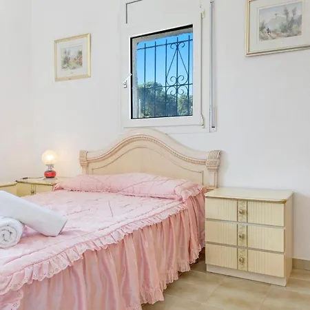 Вілла Sleeps 7